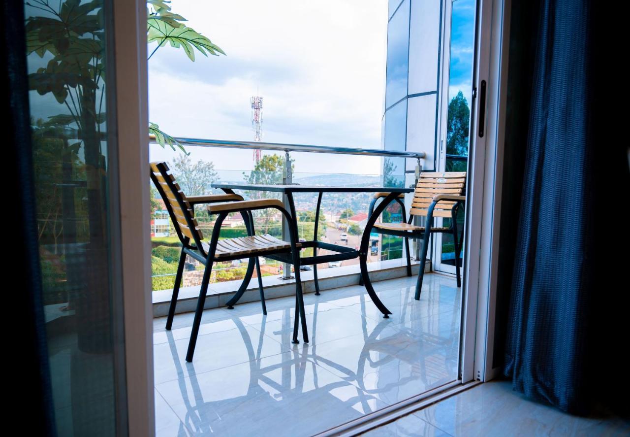كيغالي Madras Hotel And Apartments المظهر الخارجي الصورة
