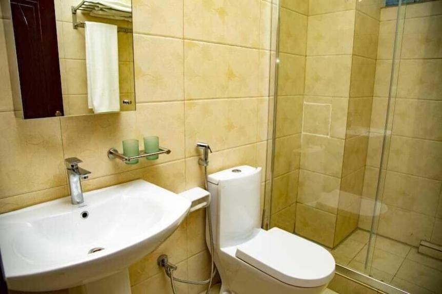كيغالي Madras Hotel And Apartments المظهر الخارجي الصورة